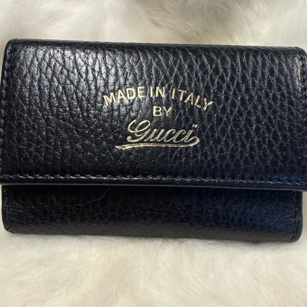 Gucci Black Leather Key Holder with Gold Lettering